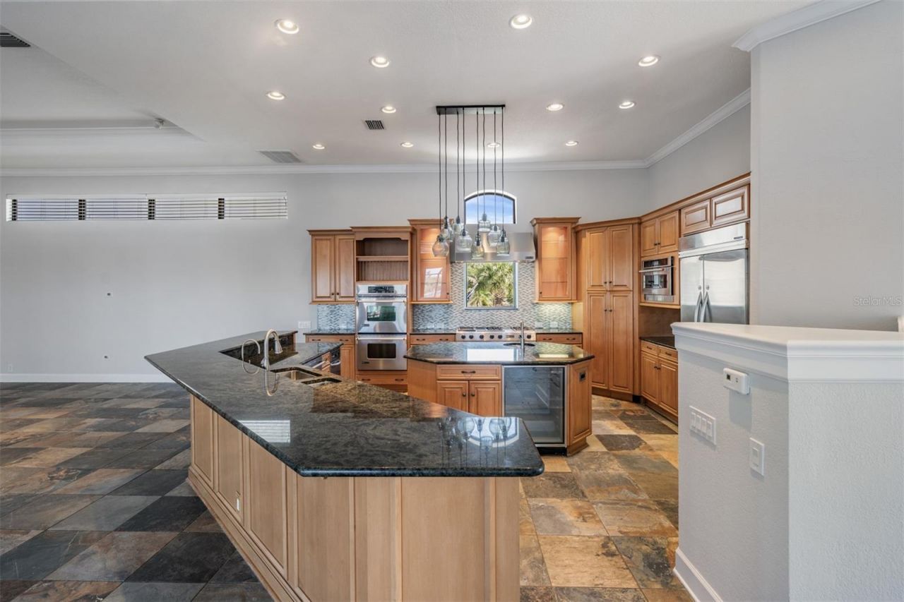 62 Central Court, Tarpon Springs, FL 34689 Photo