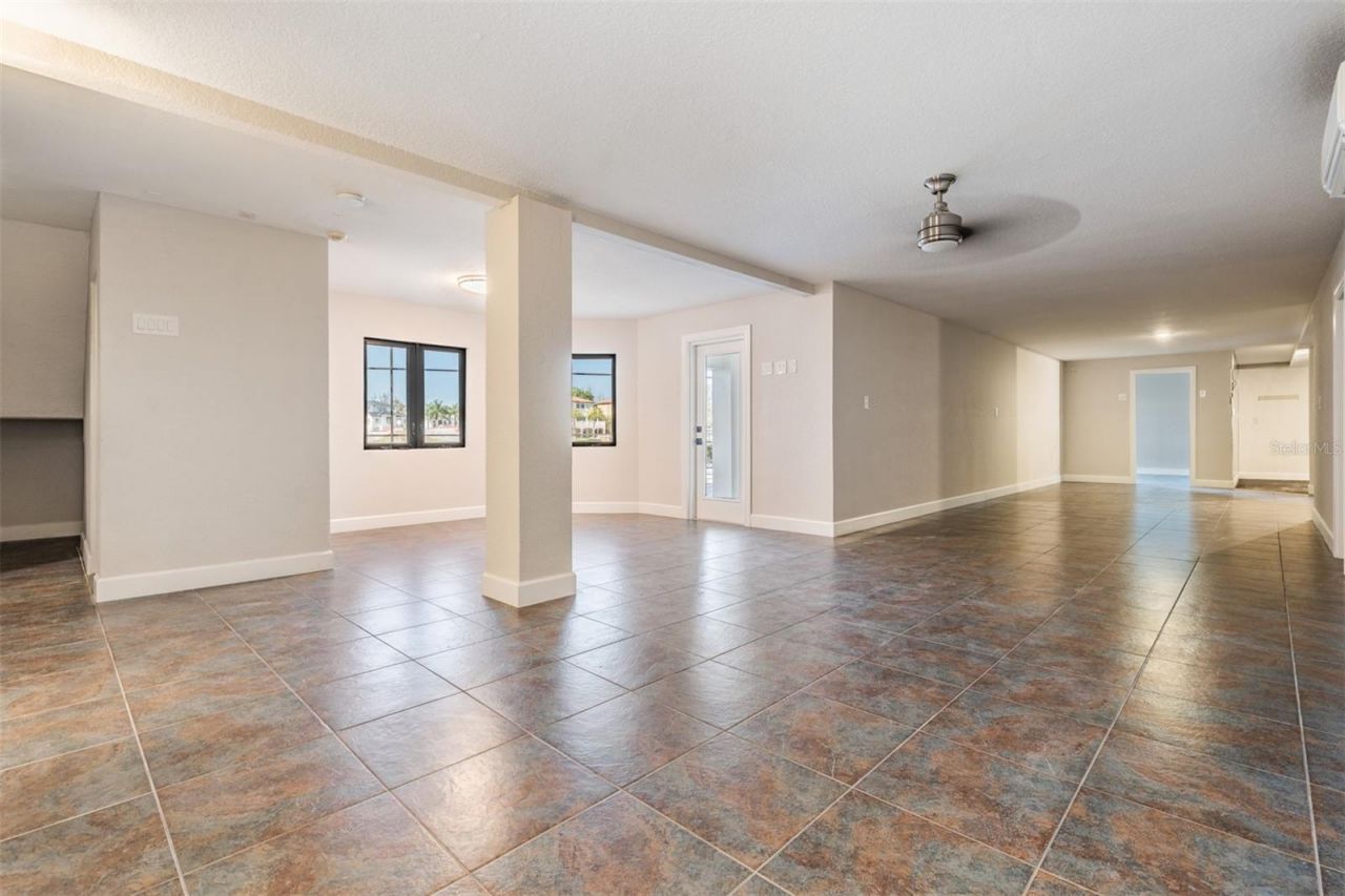 62 Central Court, Tarpon Springs, FL 34689 Photo