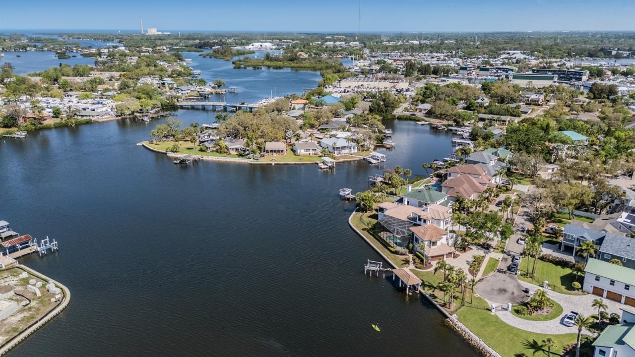 62 Central Court, Tarpon Springs, FL 34689 Photo