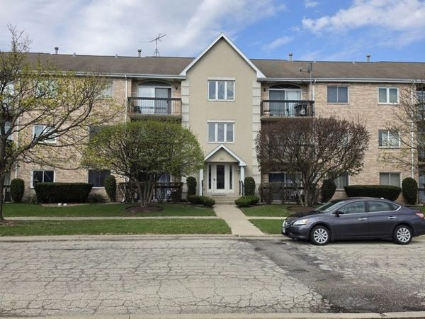 7902 NAGLE Avenue, Unit 2S, Burbank, IL 60459