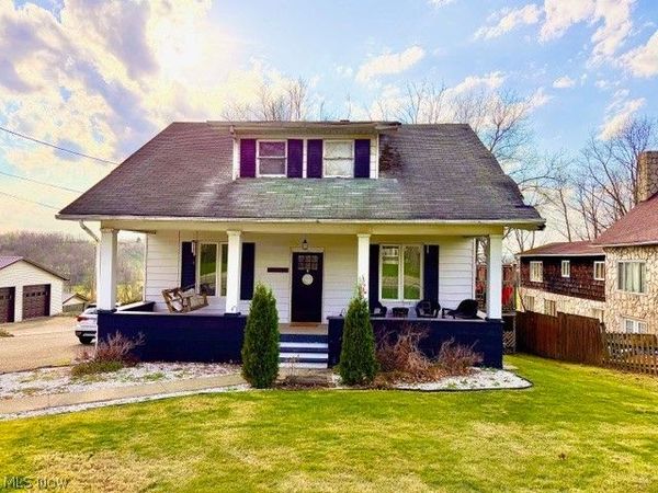 70090 Main Street , St Clairsville, OH 43950