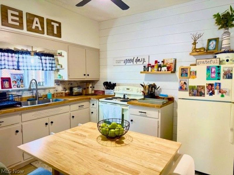 70090 Main Street, Saint Clairsville, OH 43950 Photo 15