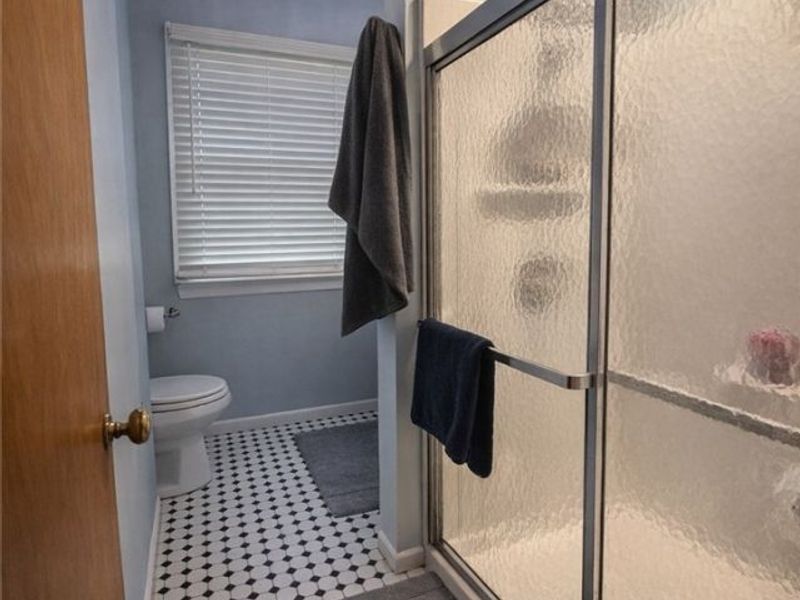 940 Treelane Drive, Ashtabula, OH 44004 Photo 9