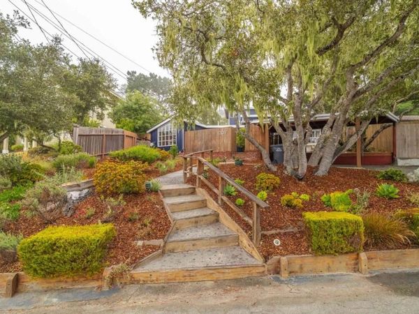 1207 Presidio Boulevard, Pacific Grove, CA 93950