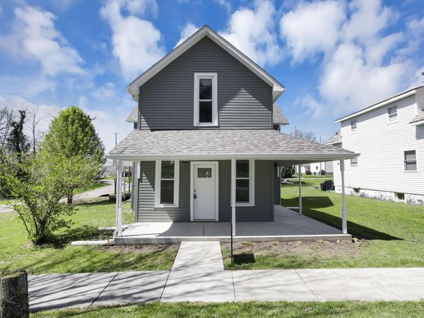 77 S Church Street, Thornville, OH 43076