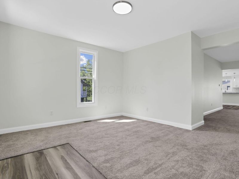 77 S Church Street, Thornville, OH 43076 Photo 12