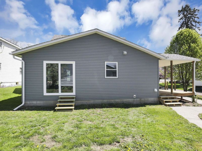 77 S Church Street, Thornville, OH 43076 Photo 14