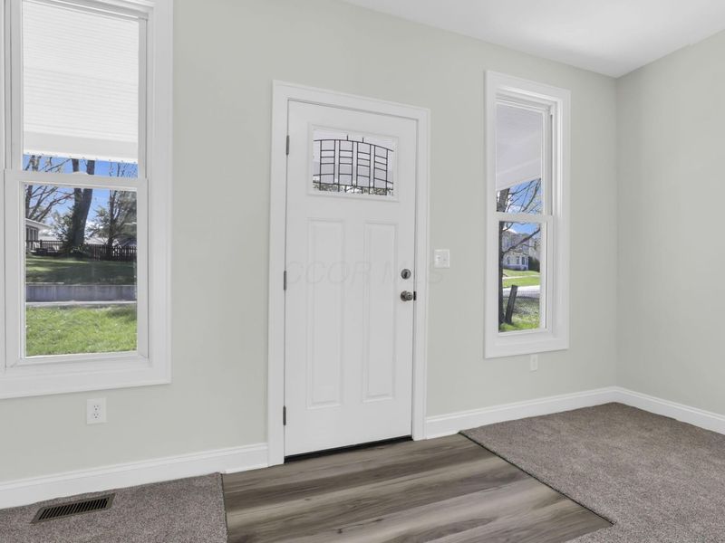 77 S Church Street, Thornville, OH 43076 Photo 2