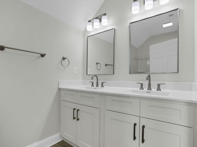 77 S Church Street, Thornville, OH 43076 Photo 25