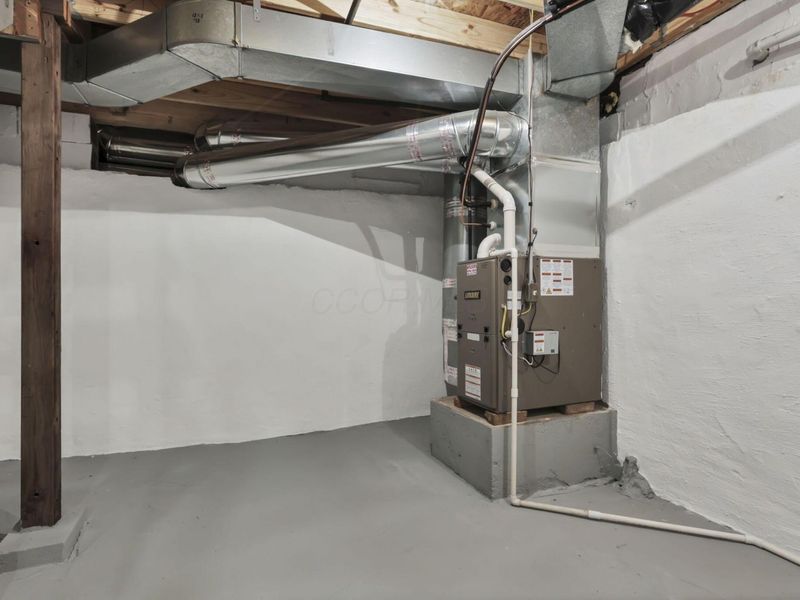 77 S Church Street, Thornville, OH 43076 Photo 31