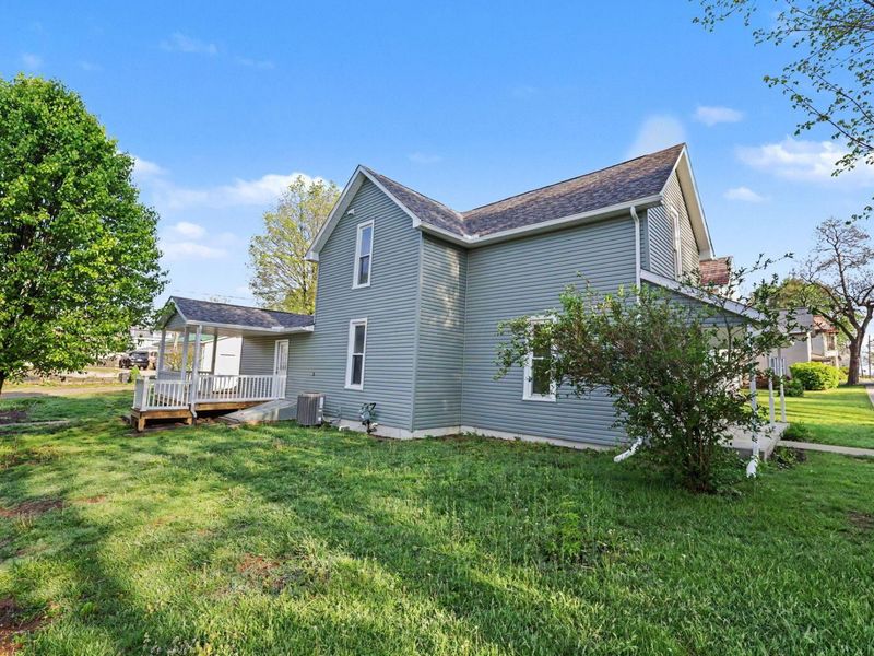 77 S Church Street, Thornville, OH 43076 Photo 33