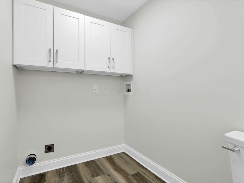 77 S Church Street, Thornville, OH 43076 Photo 8