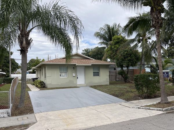 705 58th Street, West Palm Beach, FL 33407