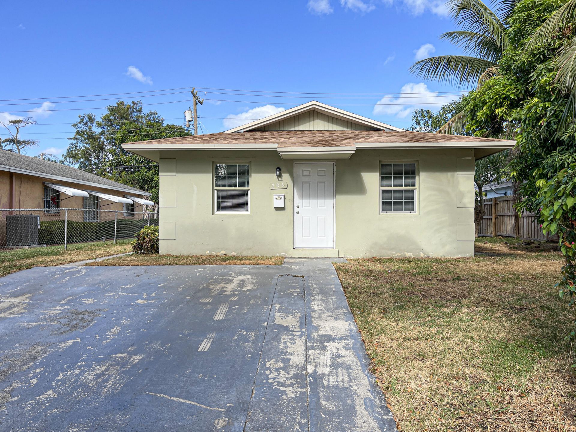 705 58th Street, West Palm Beach, FL 33407 Photo