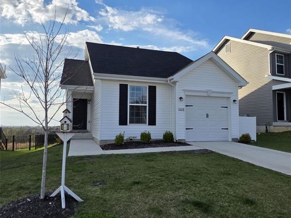 1009 Black Bear Drive , House Springs, MO 63051