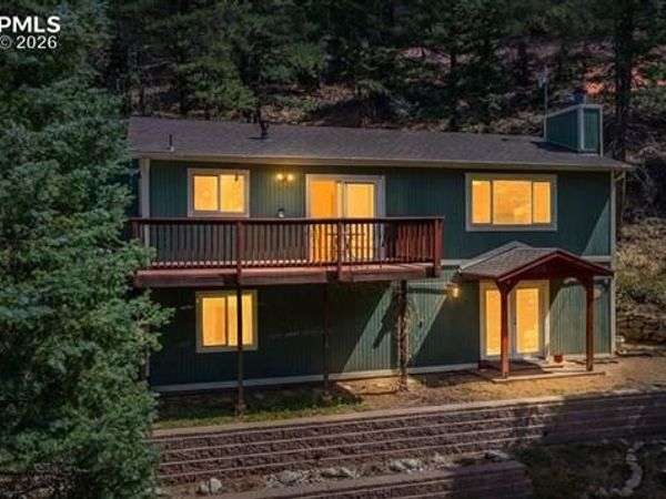5130 Neeper Valley Road, Manitou Springs, CO 80829