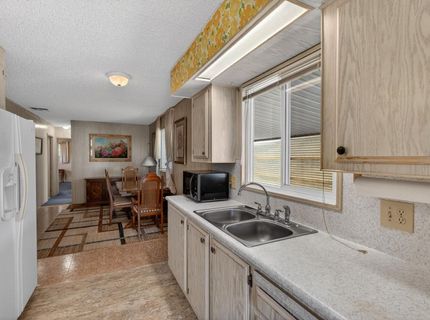 8600 N West Ln #33, Stockton, CA 95210 Photo