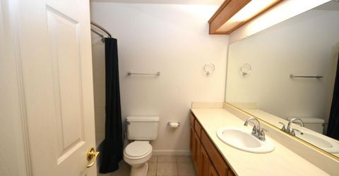 225 Stonewood Dr, Los Banos, CA 93635 Photo