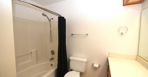 225 Stonewood Dr, Los Banos, CA 93635 Photo