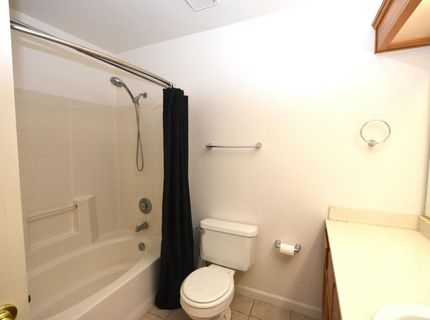 225 Stonewood Dr, Los Banos, CA 93635 Photo