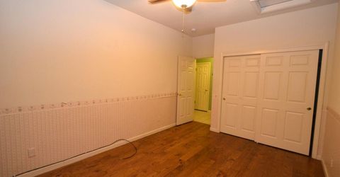 225 Stonewood Dr, Los Banos, CA 93635 Photo