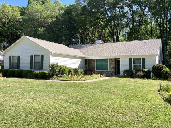 3516 CLIFDEN Drive, Tallahassee, FL 32309