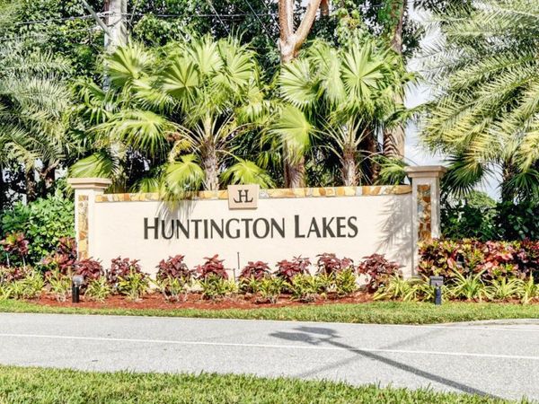 14360 Strathmore Lane, Unit 406, Delray Beach, FL 33446