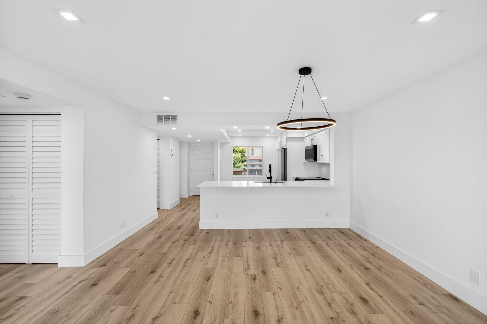 14360 Strathmore Lane, Unit 406, Delray Beach, FL 33446 Photo
