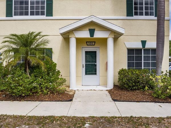 208 CAPE HARBOUR LOOP , Unit 101, BRADENTON, FL 34212