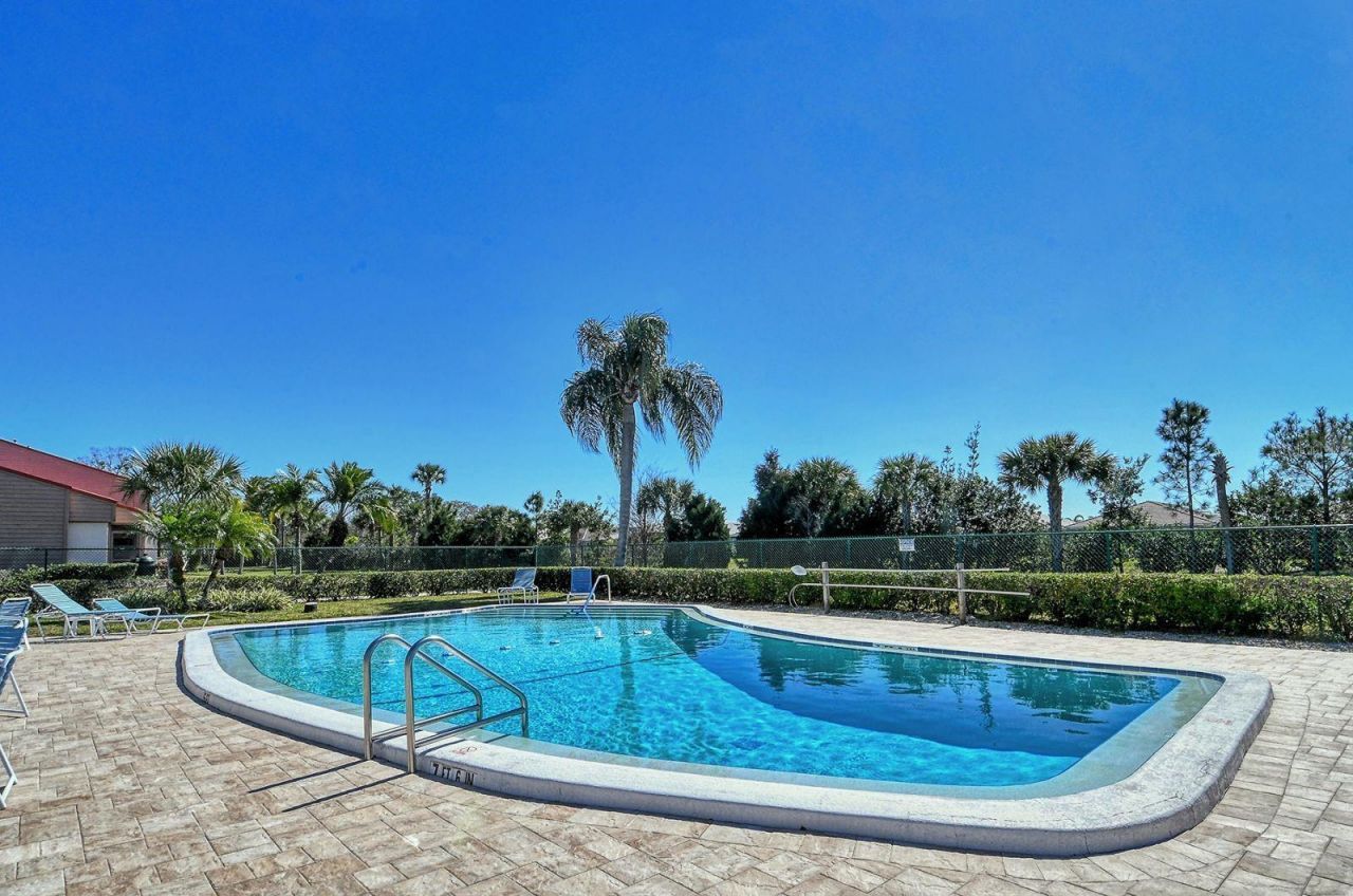 6519 Draw Lane, Unit 79, Sarasota, FL 34238 Photo