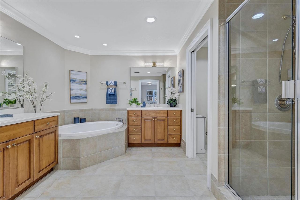 606 Riviera Dunes Way, Unit 201, Palmetto, FL 34221 Photo