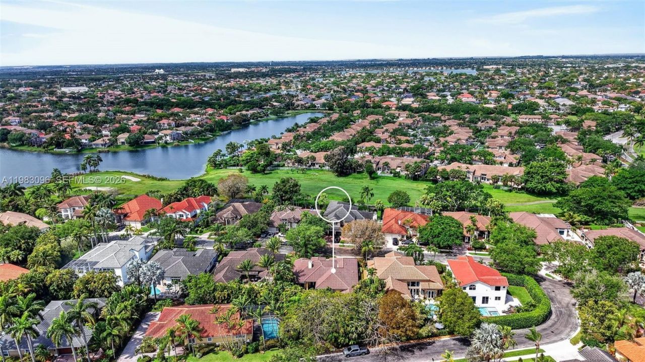 1083 SW 156th Ter, Pembroke Pines, FL 33027 Photo