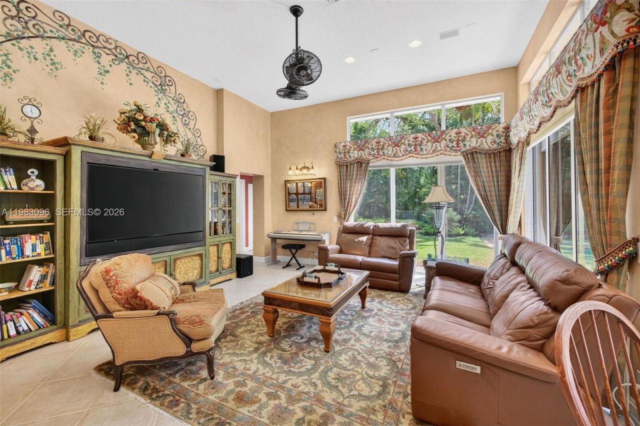 1083 SW 156th Ter, Pembroke Pines, FL 33027 Photo