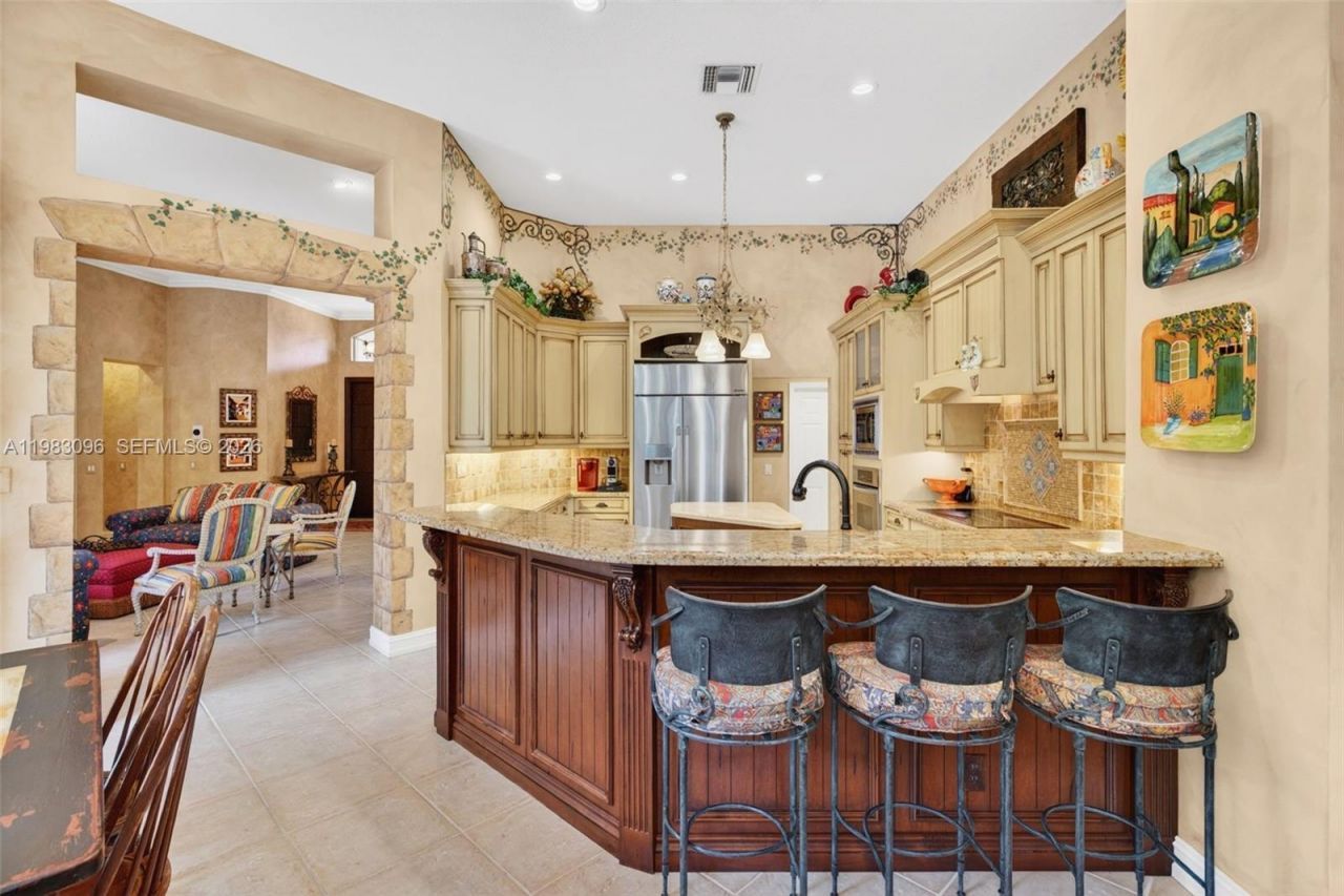 1083 SW 156th Ter, Pembroke Pines, FL 33027 Photo