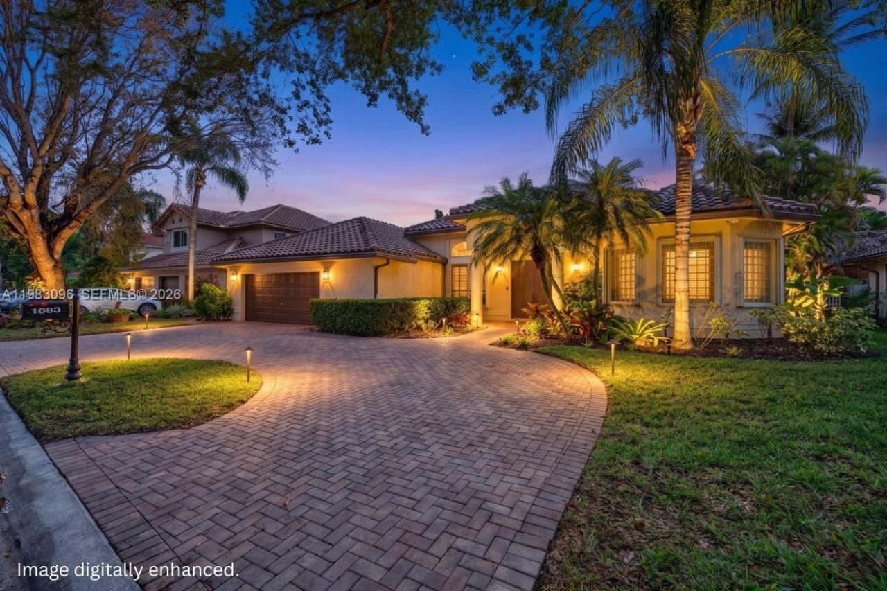 1083 SW 156th Ter, Pembroke Pines, FL 33027 Photo