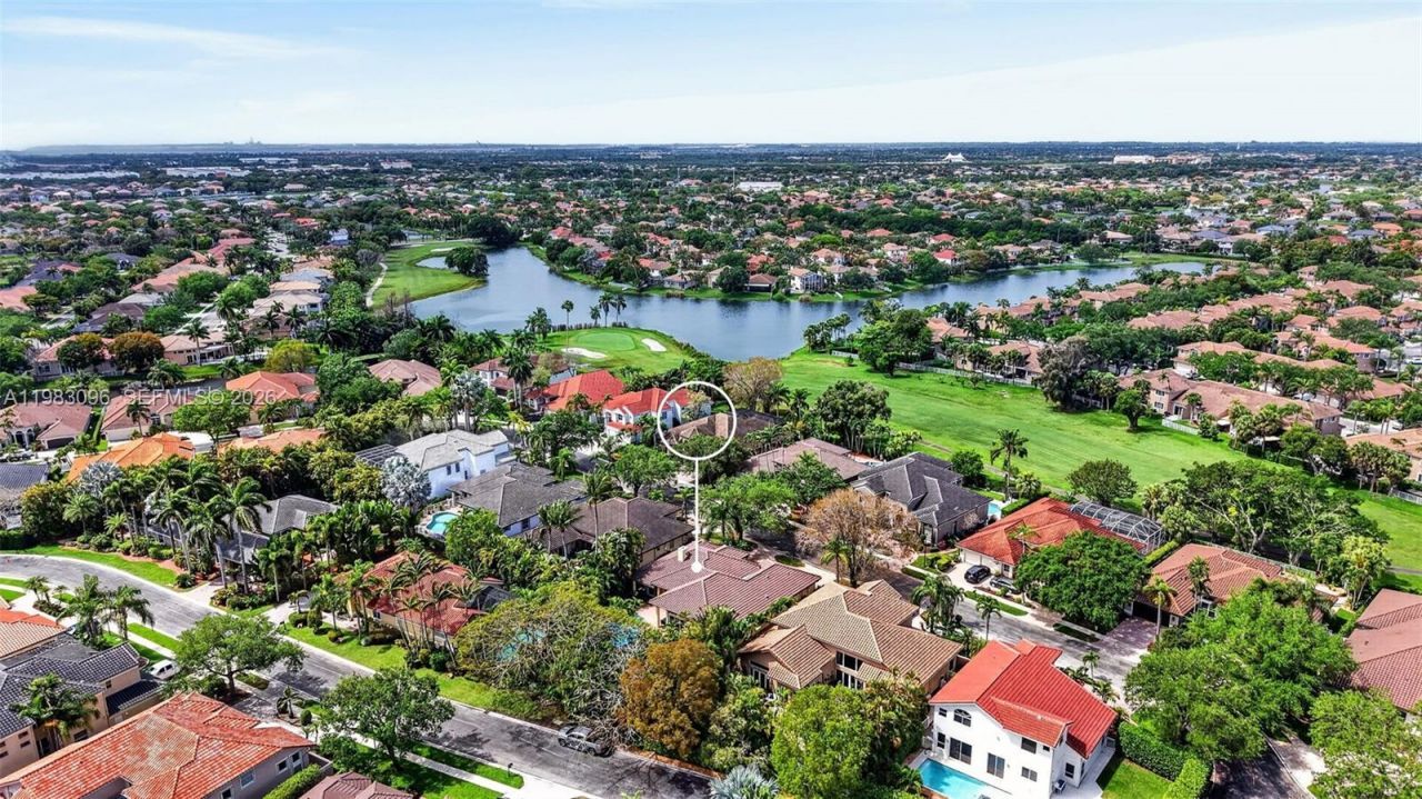 1083 SW 156th Ter, Pembroke Pines, FL 33027 Photo