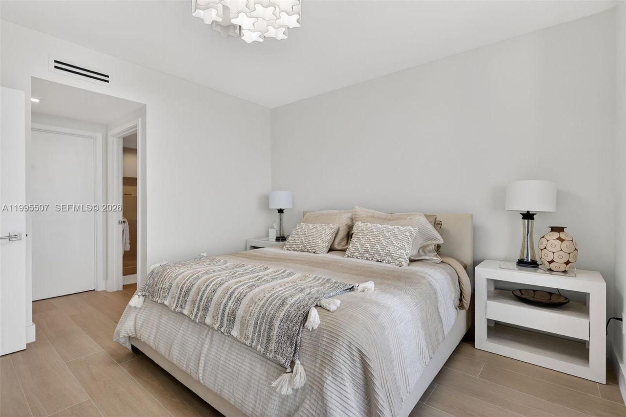 6000 Island Blvd , Unit 2102, Aventura, FL 33160 Photo