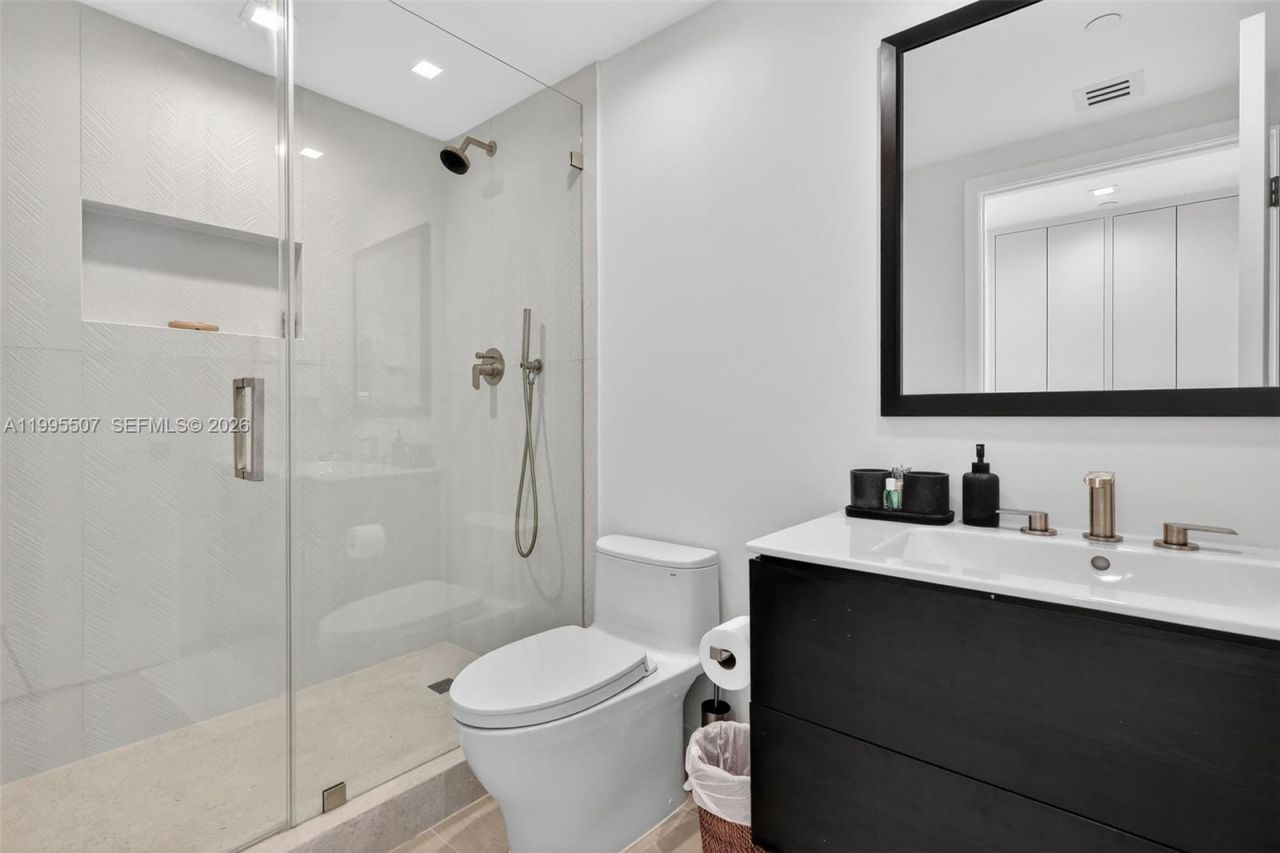 6000 Island Blvd , Unit 2102, Aventura, FL 33160 Photo