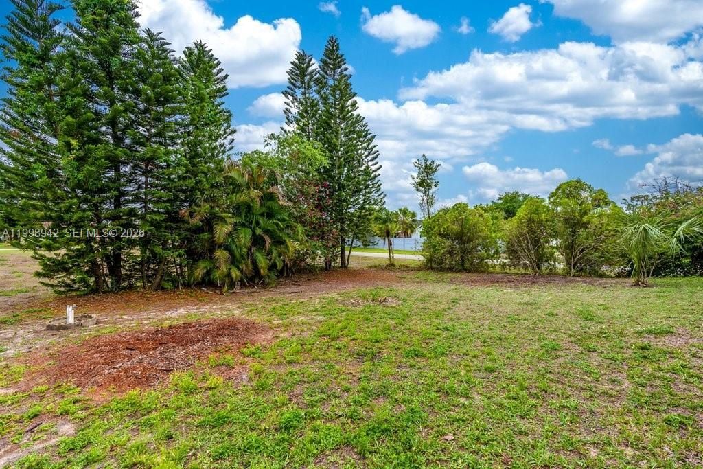 2519 9th St. W, Lehigh Acres, FL 33971 Photo