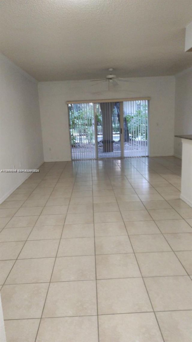 2430 Centergate Dr, Unit 106, Miramar, FL 33025 Photo