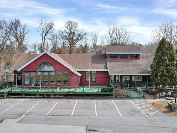 2639 US-9, Malta, NY 12020