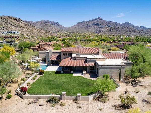 9820 E THOMPSON PEAK Parkway, Unit 824, Scottsdale, AZ 85255