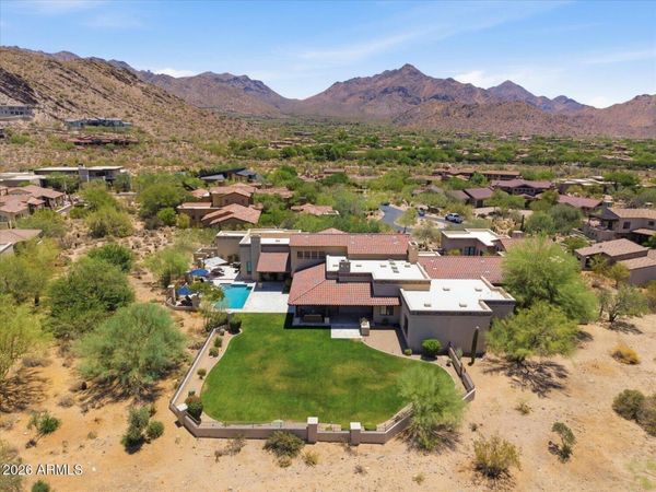9820 E THOMPSON PEAK Parkway, Unit 824, Scottsdale, AZ 85255