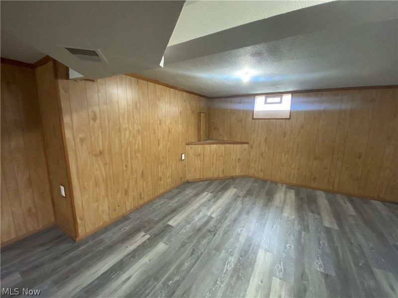 805 E 254th Street, Euclid, OH 44132 Photo 13