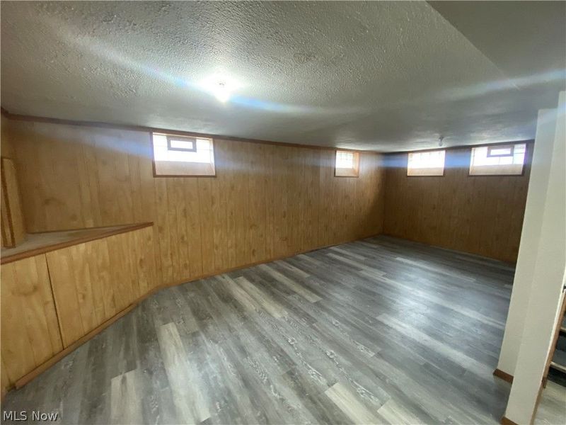 805 E 254th Street, Euclid, OH 44132 Photo 14