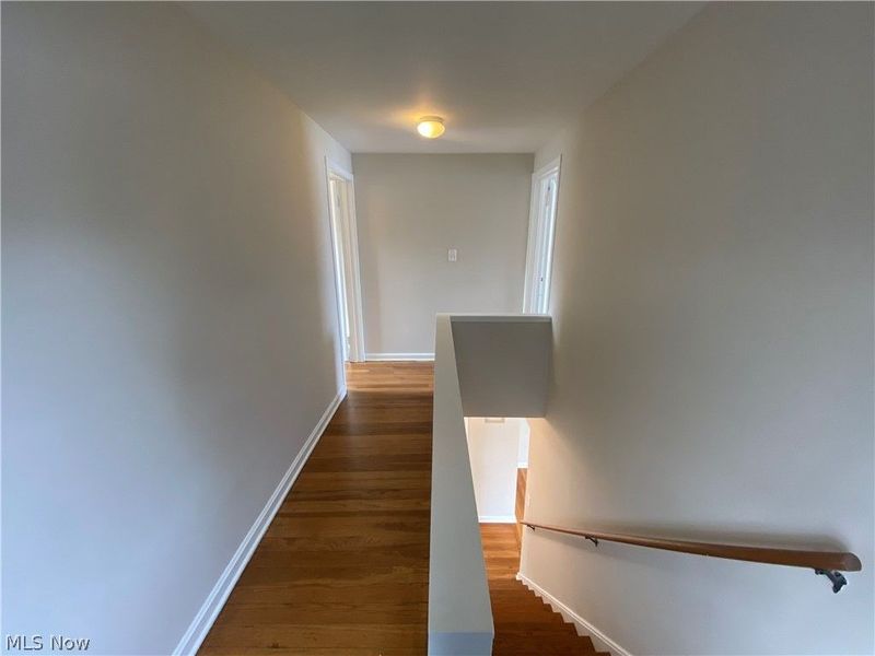 805 E 254th Street, Euclid, OH 44132 Photo 8