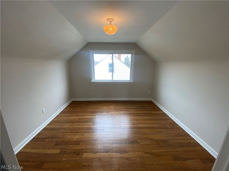 805 E 254th Street, Euclid, OH 44132 Photo 9