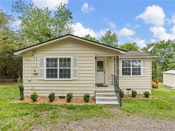 805 Ray Road, Clarksville, AR 72830