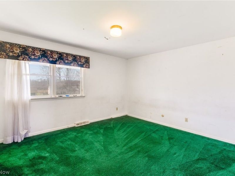 5365 Sampson Drive, Girard, OH 44420 Photo 22