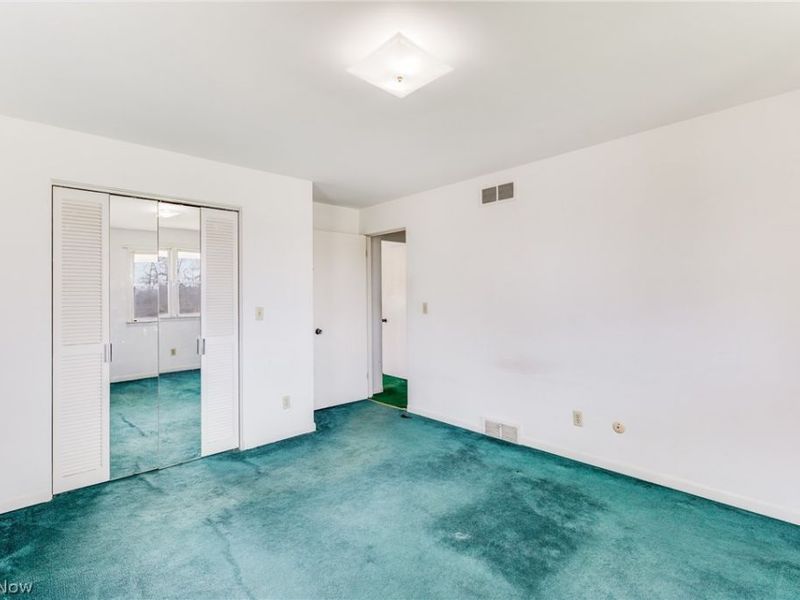 5365 Sampson Drive, Girard, OH 44420 Photo 25